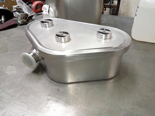 Triple Exhaust Pot