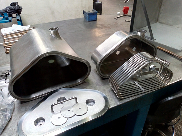 Triple Exhaust Pot