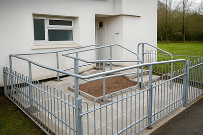 Handrailing